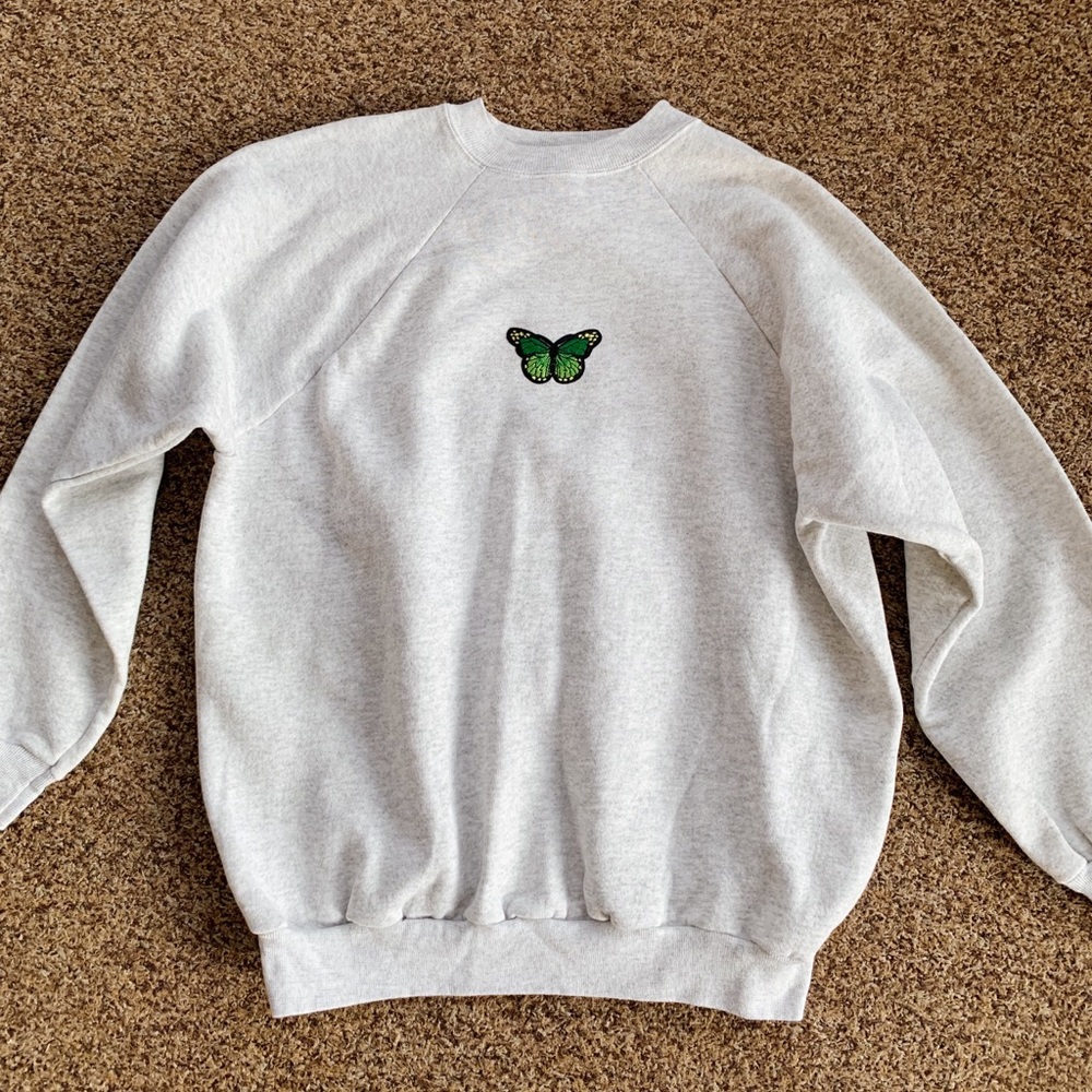 BUTTERFLY BRANDY SWEATER!!